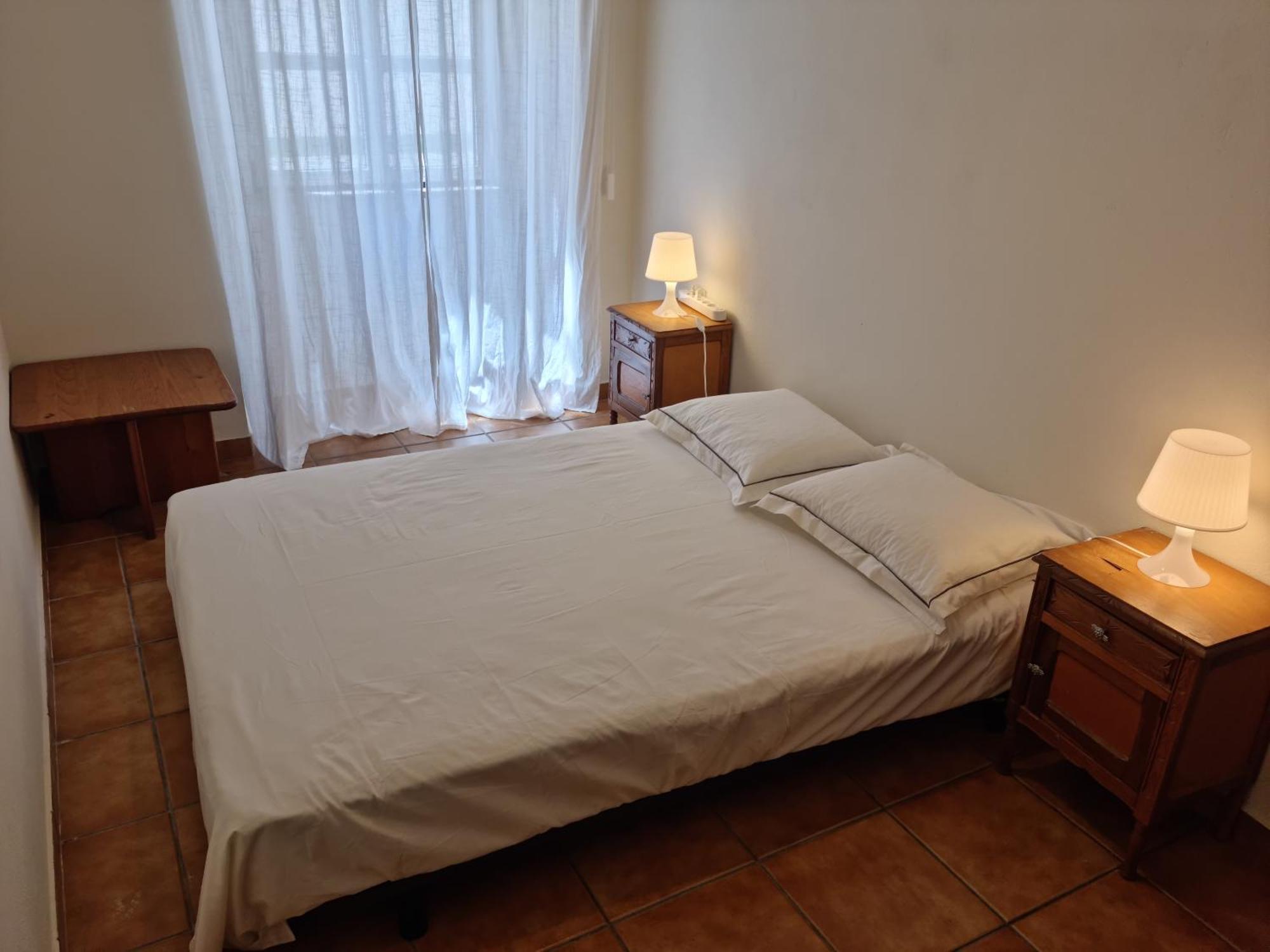 The Yellow House Portimao Room photo